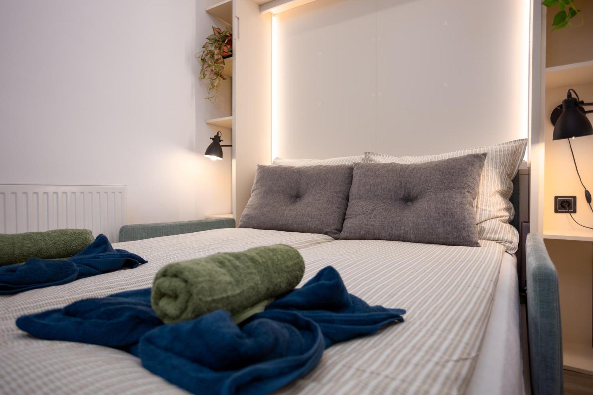 Relax Apartment By The Parliament Budapest Exterior photo